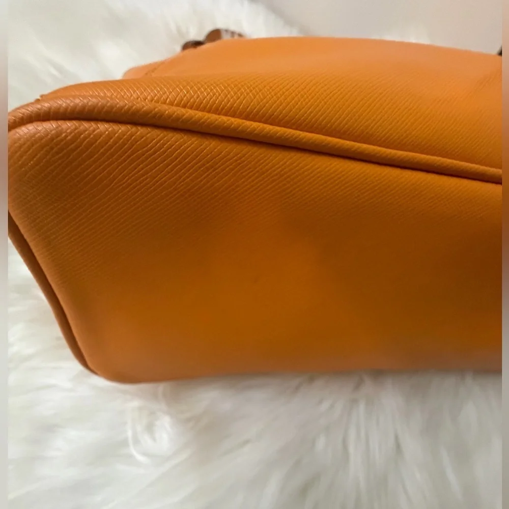 Coach Vibrant Orange Tote Bag#F27349